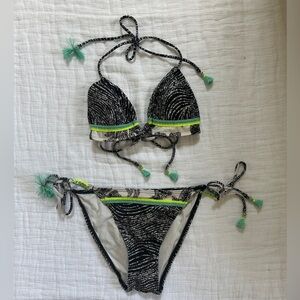 Victoria's Secret Swim |Tassel Bikini Set| Colour: Black/White/Green|Size: M
